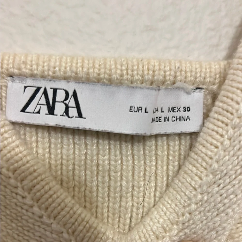 Zara Cream Knit set with Ruched Detail - Picture 3 of 6